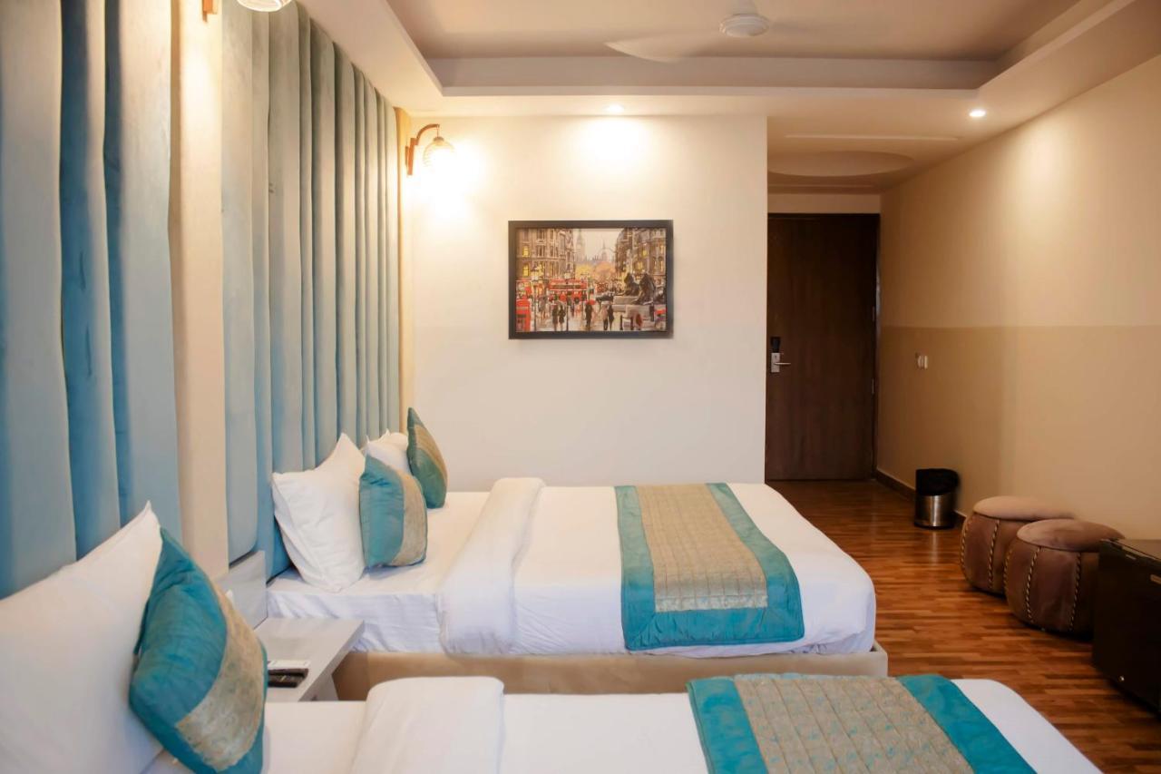 Hotel Airport City Delhi International Airport New Delhi Buitenkant foto
